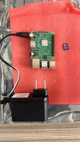 Placa Raspberry Pi 3 Model B V1.2 + Fonte + Micro SD 32GB