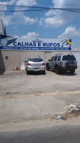 Calhas e rufus.