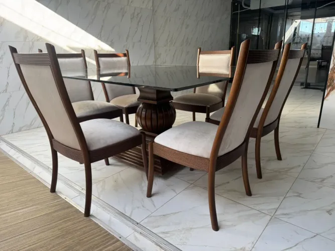 Mesa de Jantar Moderna com Vidro + 6 Cadeiras