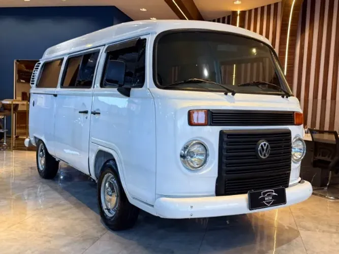 Volkswagen Kombi Standard 1.4 MI Total Flex 8V 2013