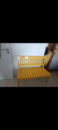 Banco de madeira reformado. Original TokStok