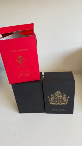 Caixas VAZIAS originais de diversos perfumes de nicho.