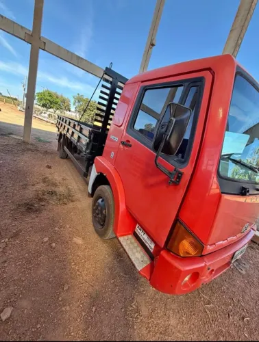 VENDO CAMINHÃO AGRALE