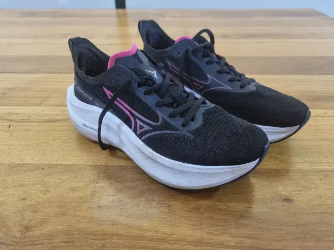 Tênis Mizuno Base One Feminino Preto Rosa 38 BR