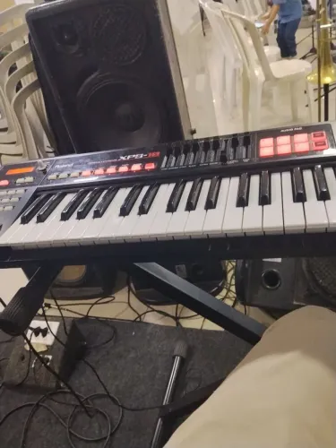 Teclado ? musical xps 10