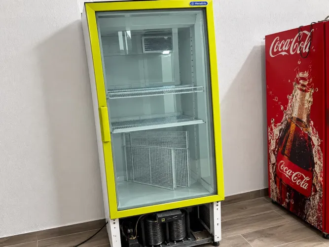 Refrigerador expositor Del vale