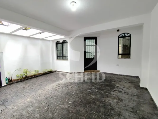 Casa Comercial a Venda no Alto da Boa Vista - 137m² - 6 Salas - 2 Banheiros - 2 Vagas