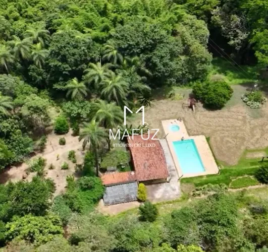 Sítio à venda, 11 quartos em Brumadinho.