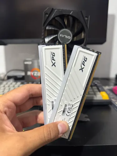 MEMÓRIA DDR4 2X16GB XPG 3200MHZ