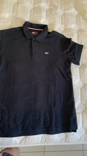 Polo preta Tommy 
