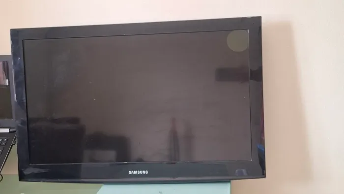 TV Samsung 32"