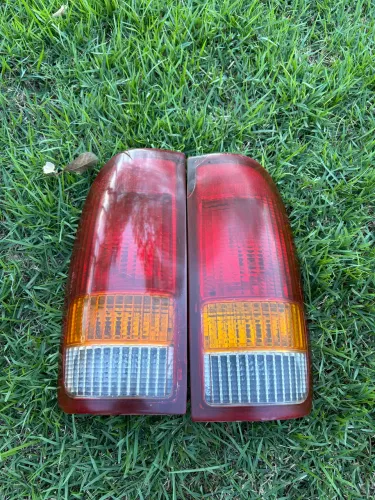Lanternas originais Cibié da F-250