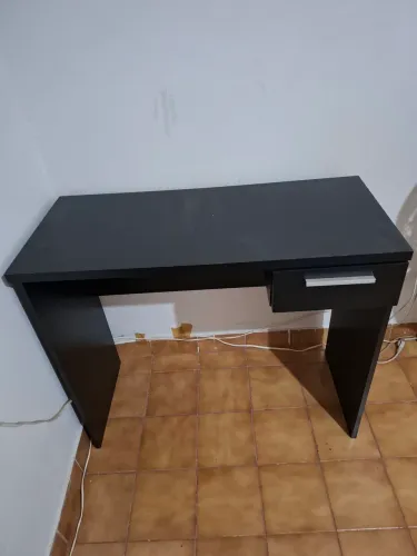 Escrivaninha R$200