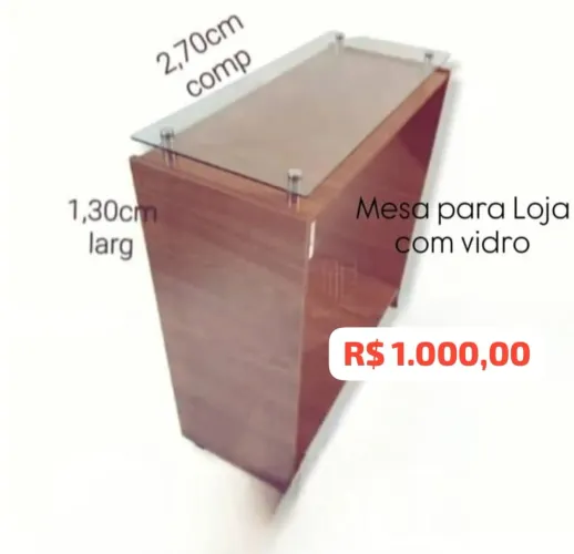 Mesa com Vidro para Loja