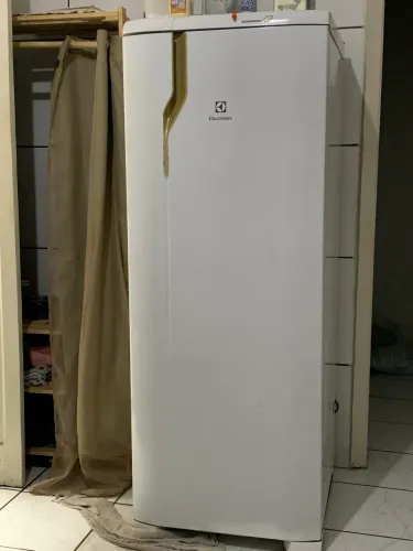 GELADEIRA ELECTROLUX - PARA CONCERTO