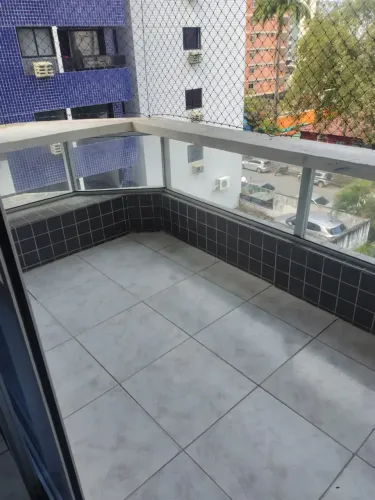 Imóvel para aluguel tem 130 metros quadrados com 3 quartos