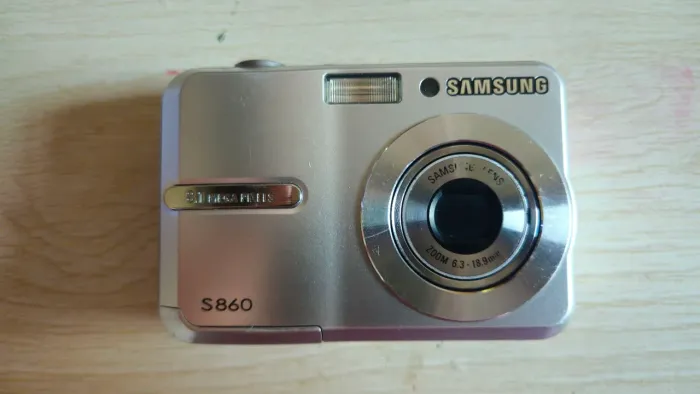 S860 Samsung estado de uso perfeito.