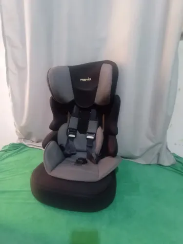 Cadeirinha De Carro Crianças Até 5 Anos Nania Usada