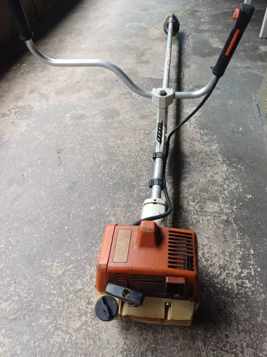 Roçadeira stihl fs 160 original R$ 1.500