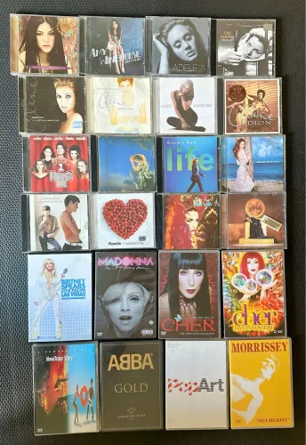 CDS e DVDs 