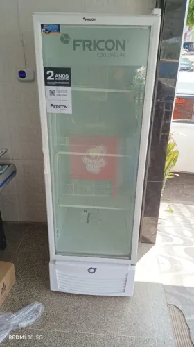 EXPOSITOR VERTICAL FRICON TRIPLA ACAO 569 LITROS - NOVO