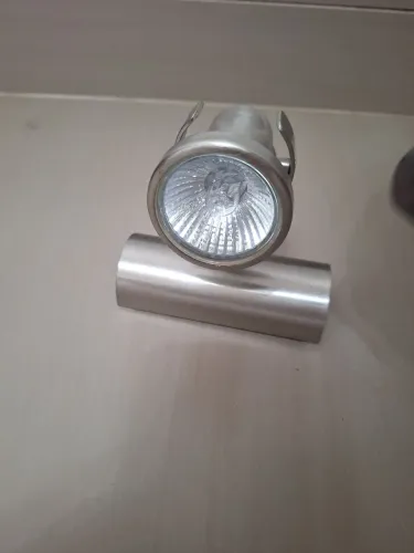 Spot em Aço escovado - Acompanha lâmpada
