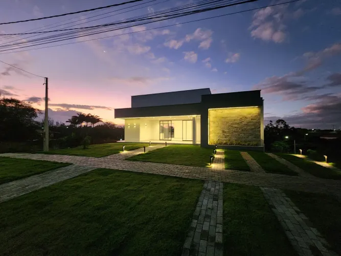 Casa em Gravatá - Condomínio fechado