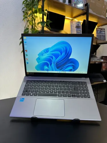 Notebook Acer Aspire 5 - Core i5 12th + SSD 256GB + 8GB DDR4 + Tela FullHD