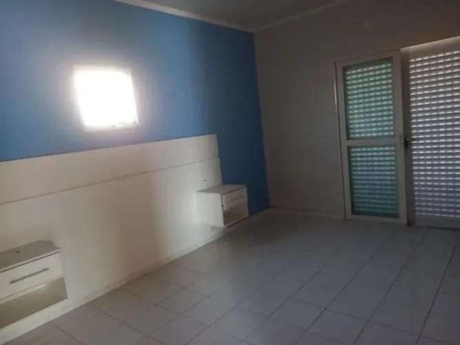 Alugo Casa sobre-loja com 3 dormitórios , 220 m² por R$ 4.900/mês - Bosque dos Eucaliptos