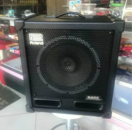 Cubo bass Roland 120 XL, super novo