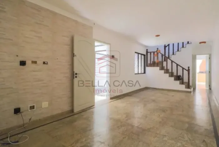 Sobrado para venda na Vila Prudente com 3 dormitórios e 2 suites