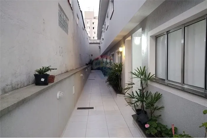 Casa de condomínio fechado, 60 m² a venda no Jaçanã, 2 suítes e 1 vaga coberta