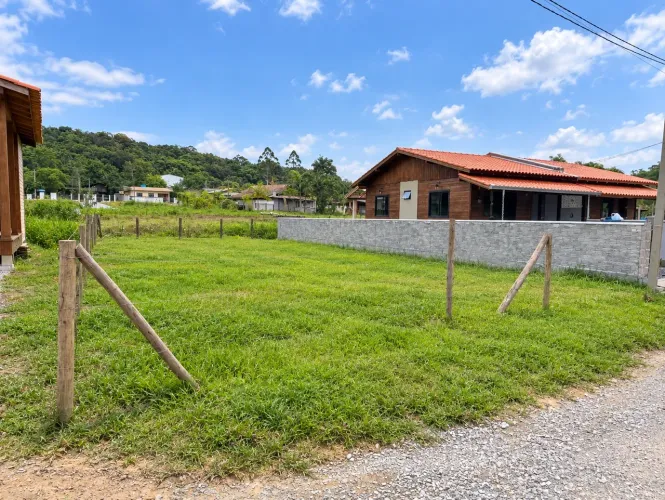 Excelente terreno 300m2 no bairro paciência Itajaí 12x25