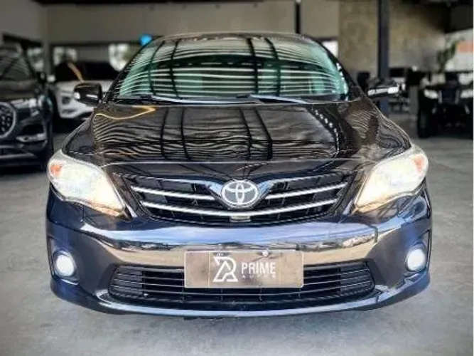 Toyota Corolla Altis 2.0 Flex 16V Aut. 2014