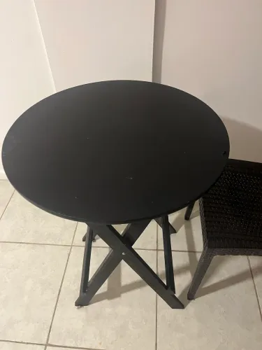 Mesa bistrô com 2 cadeiras