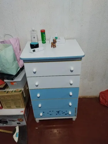 Cômoda de bebê 