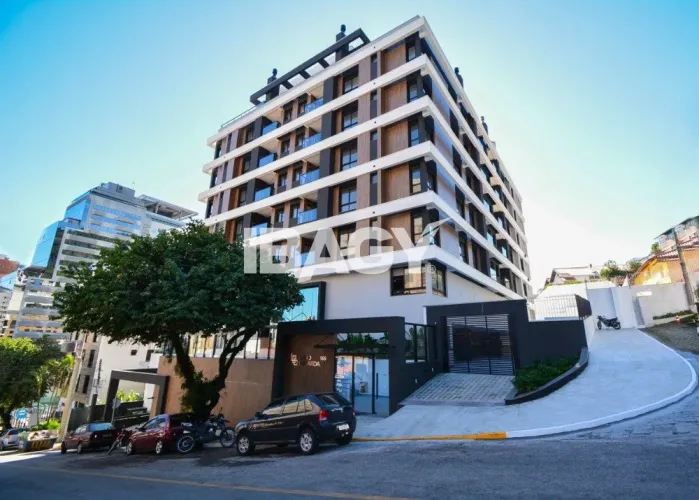 Excelente Apartamento 2 dormitório(s) em Centro - Florianópolis