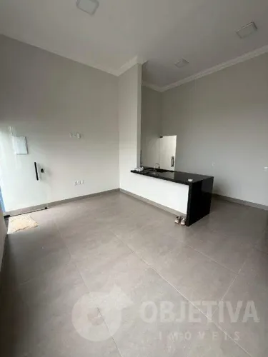 Casa à venda, 2 quartos, 1 suíte, 2 vagas, MORUMBI - UBERLANDIA/MG