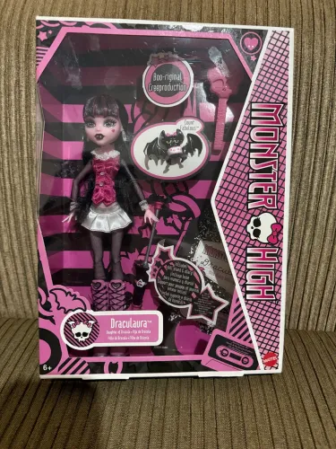 Boneca Draculaura Creeprodution 2024 Lacrada Nova