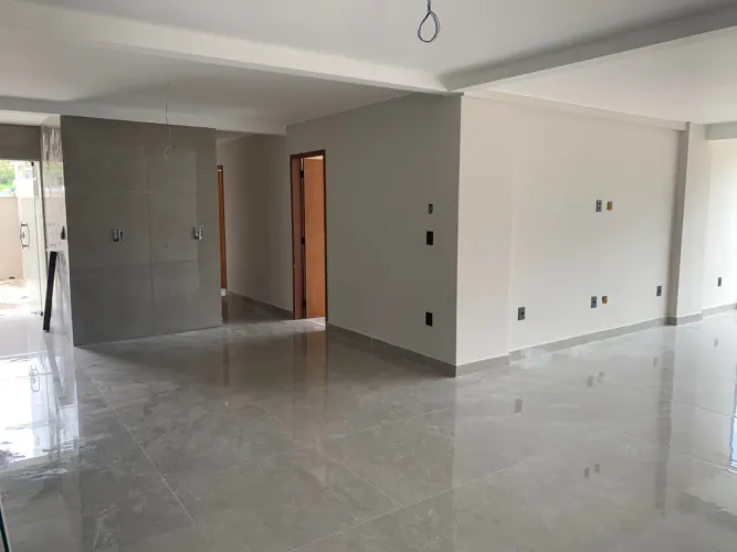 Apartamento para Locação em Nova Friburgo, Braunes, 3 dormitórios, 1 suíte, 2 banheiros, 1