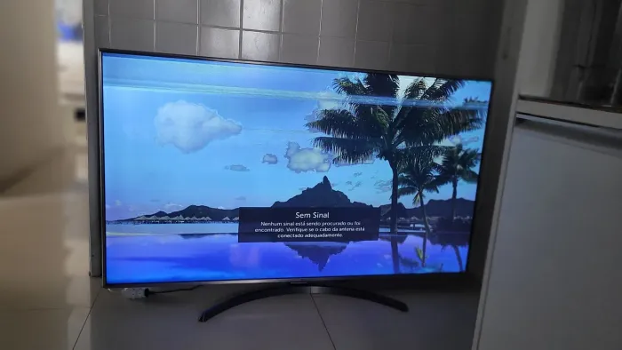 Vendo TV Lg 65' (com defeito)