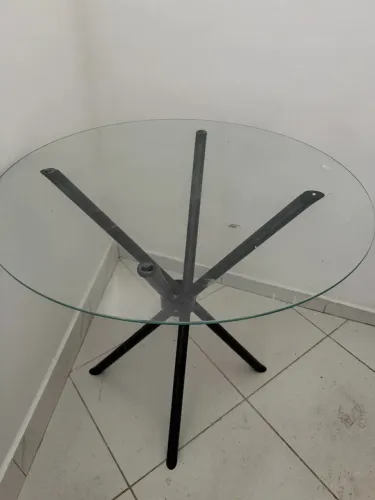 Mesa de vidro redonda
