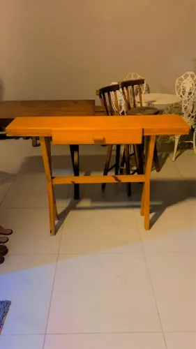 Aparador com gaveta