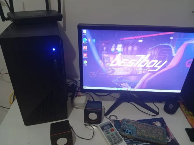 Vendo computador Computador Desktop Intel Core i5 / 8GB RAM / HD 250GB