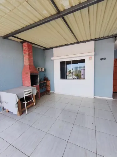 Linda casa 2 quartos com quintal no Bairro Esmeralda - Ideal para família!