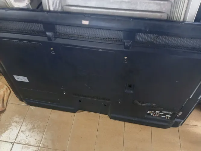 Televisão LG 60 polegadas