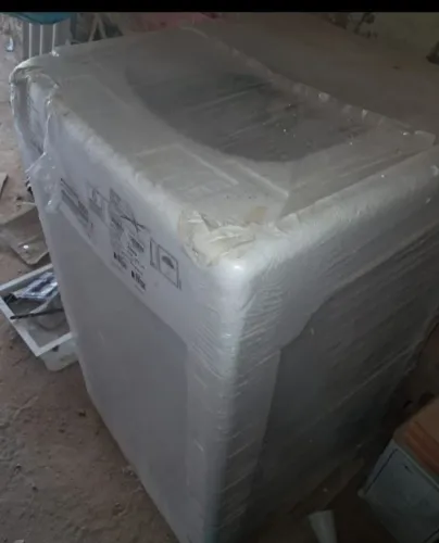 Maquina de lavar nova