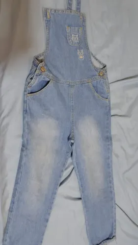 Macacão jeans baby club