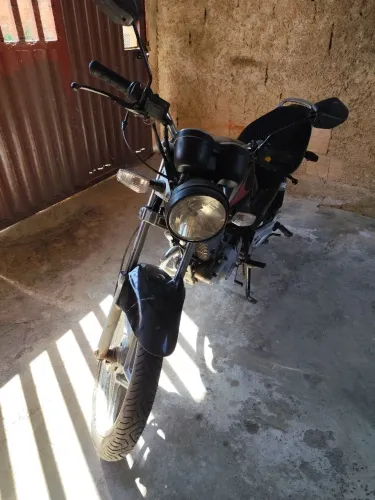 Vendo moto Yes 125