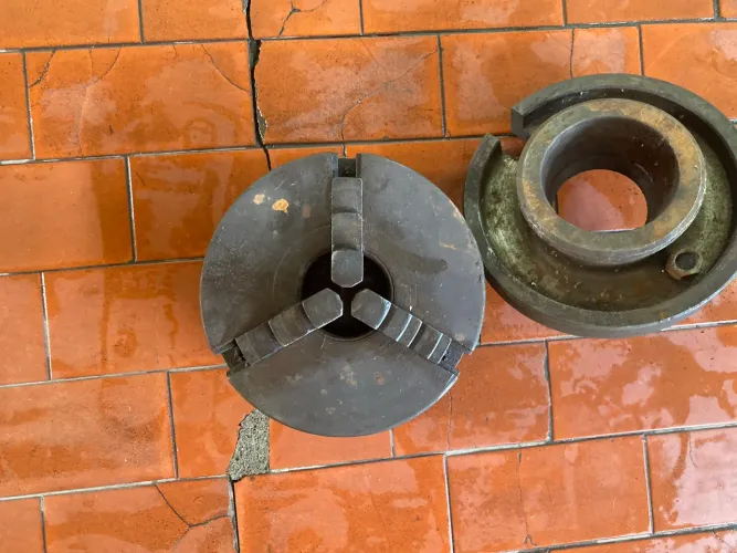 Mordente de três castanha